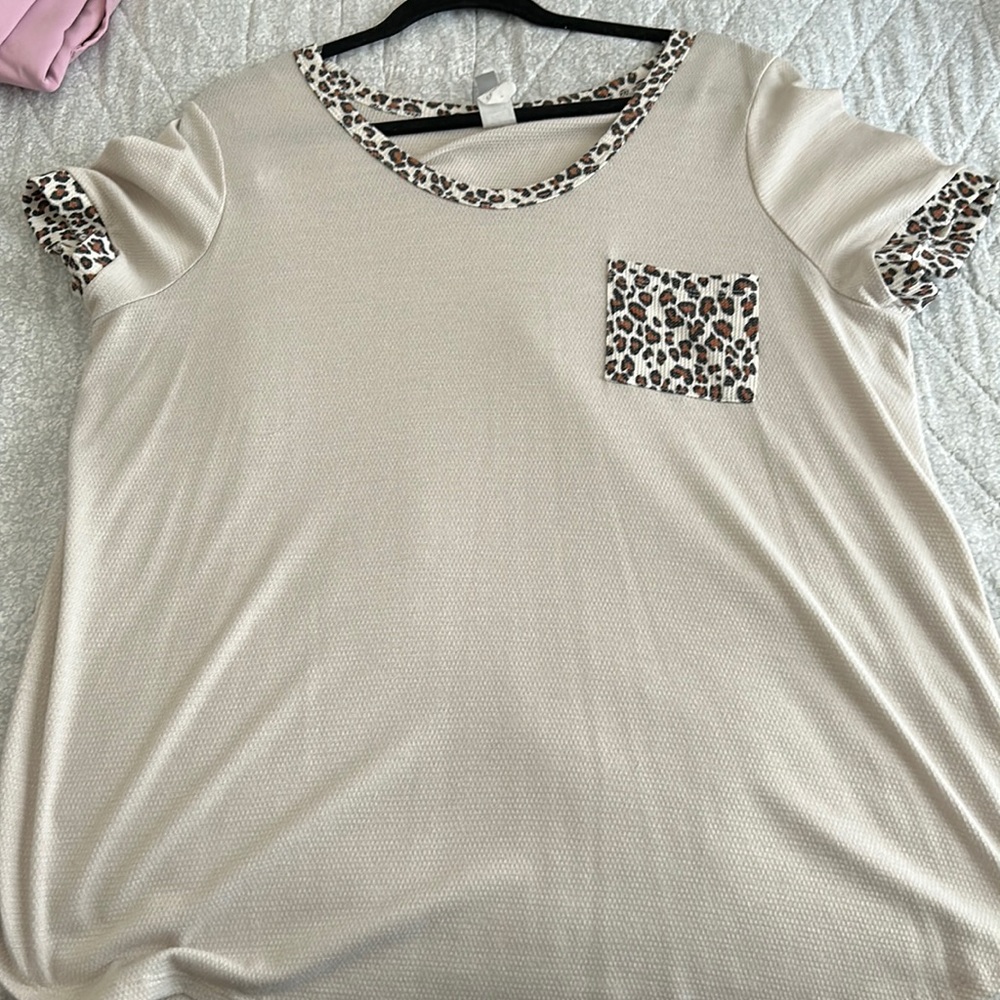 Short Sleeve Too